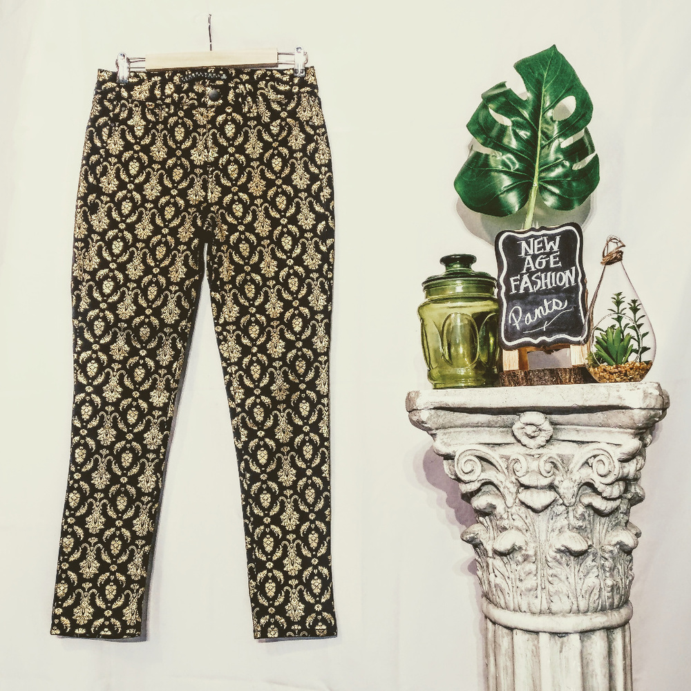 NAF SIZE 9 TINSELTOWN PAISLEY PANTS